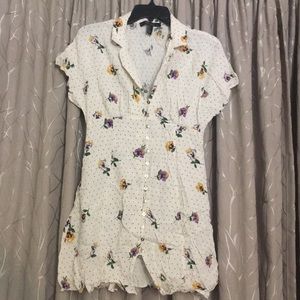 Super cute spring Forever 21 NWOT dress.